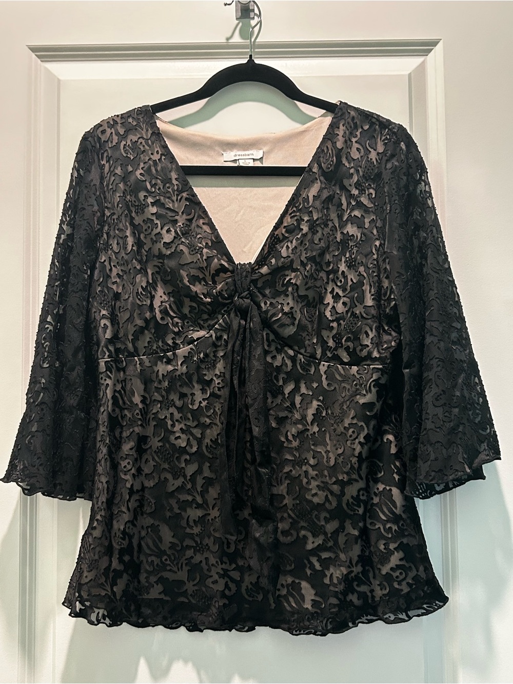 Dressbarn Black Flocked Floral Tie Front Blouse Bell Sleeve Size Large